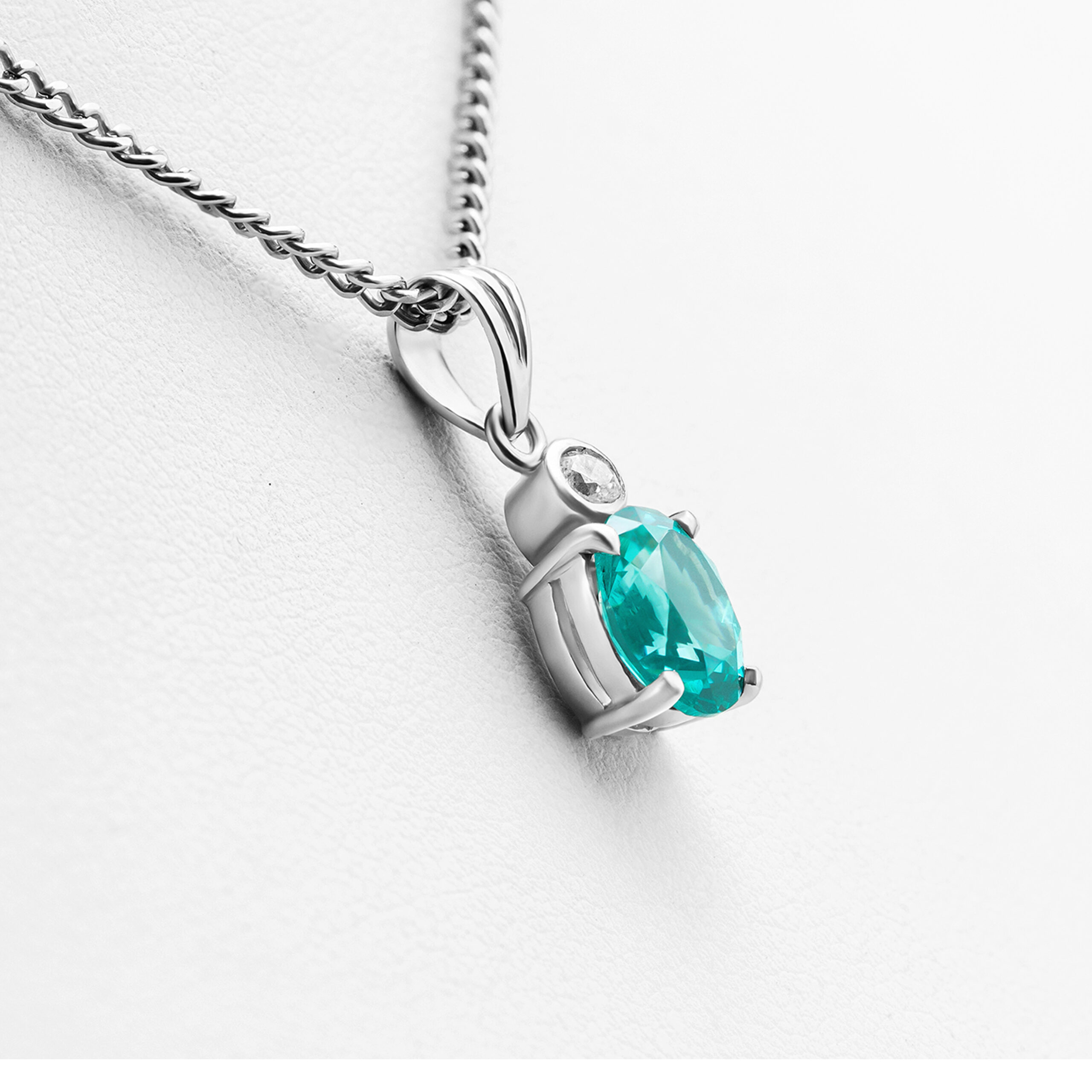 Ocean Fire Paraíba Tourmaline Oval Pendant in Sterling Silver - Image 3