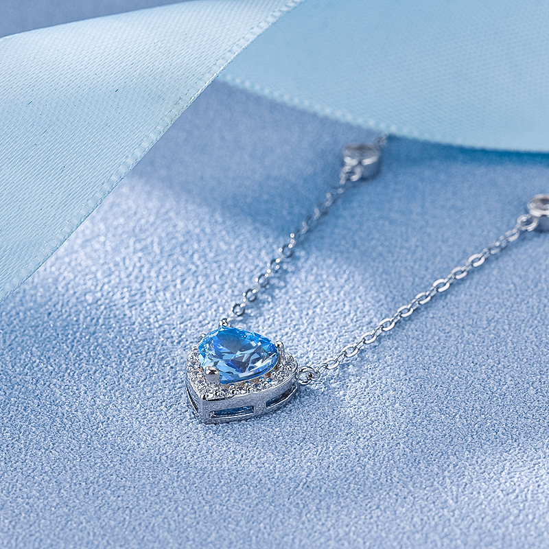 Elegant Necklace in Sterling Silver - Image 4