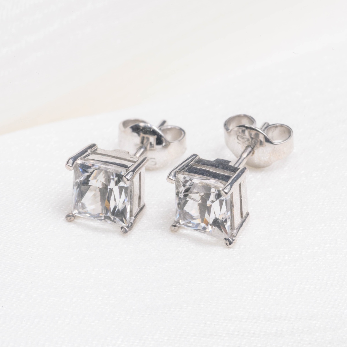 Diamond Spark Princess-Cut White Topaz Stud Earrings in Sterling Silver - Image 4